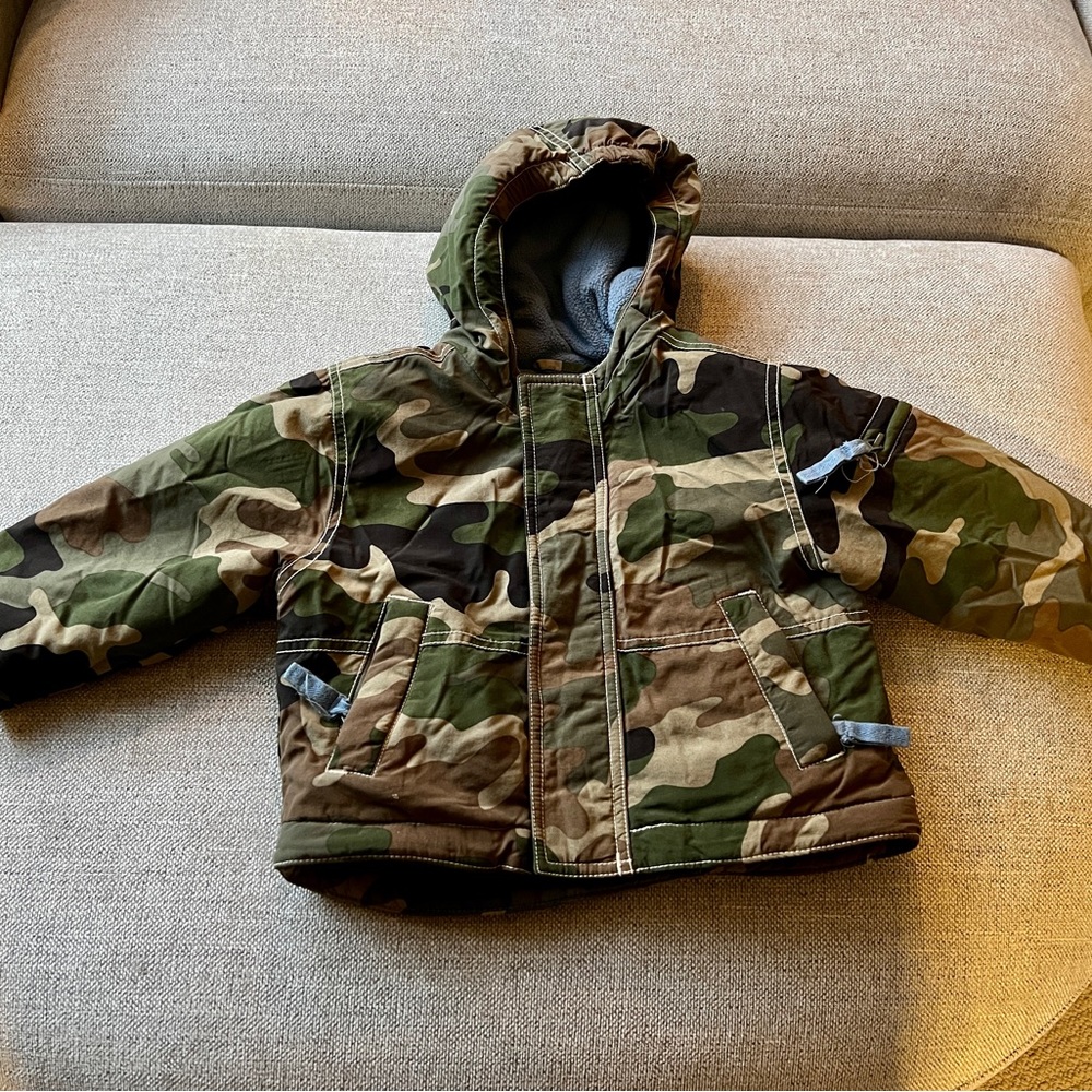 Mini Boden camouflage coat 12-18 mo